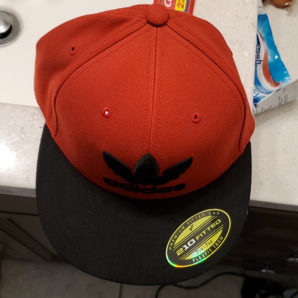 Adidas fitted hat